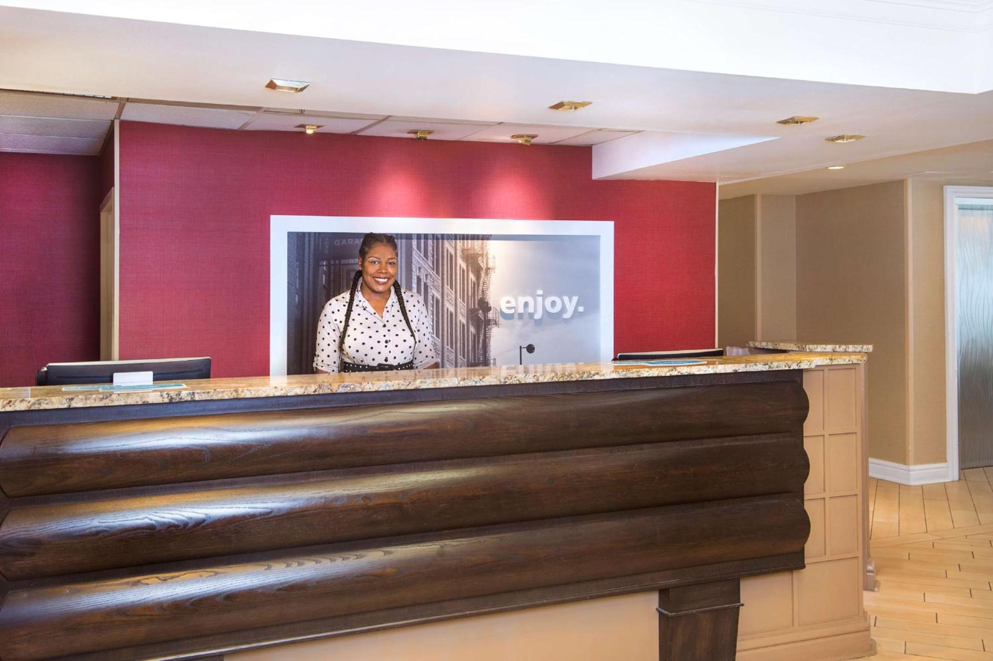Hampton Inn & Suites Annapolis Exterior foto